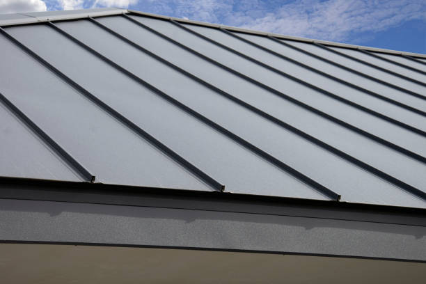 Best Flat Roofing  in Gulf Hills, MS